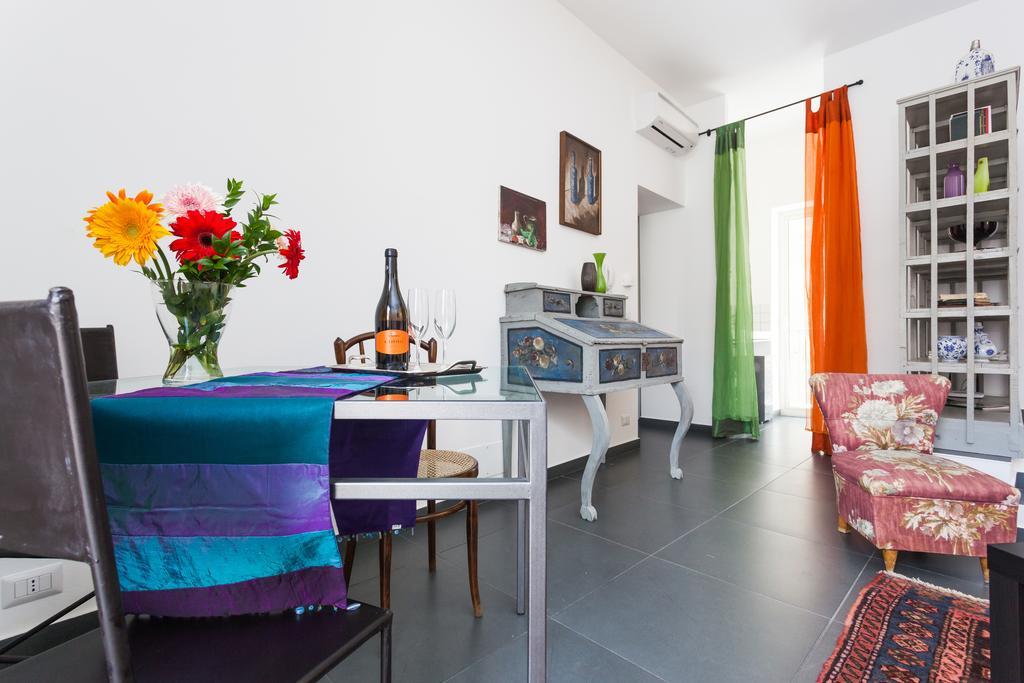 Guascone Apartments Palermo Room photo